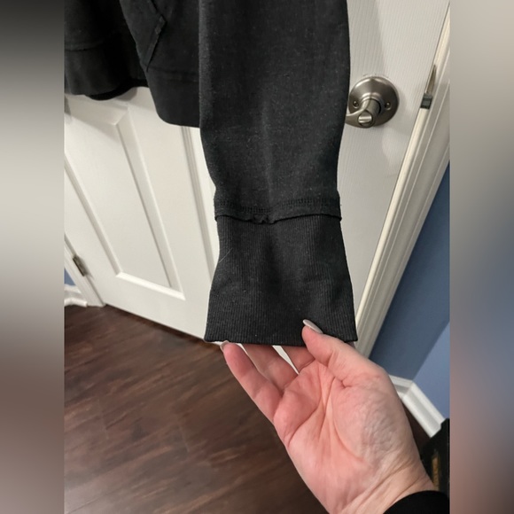 Izod grey size XL zipper front sweatshirt - Picture 5 of 12